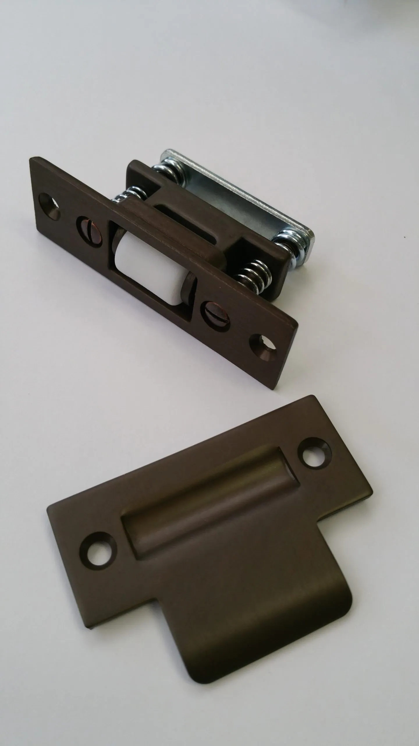 完売再製作◎H.P PIVOT◎10inch Hardware - Roller Latch for Pivot Doors - Pivot Door Company