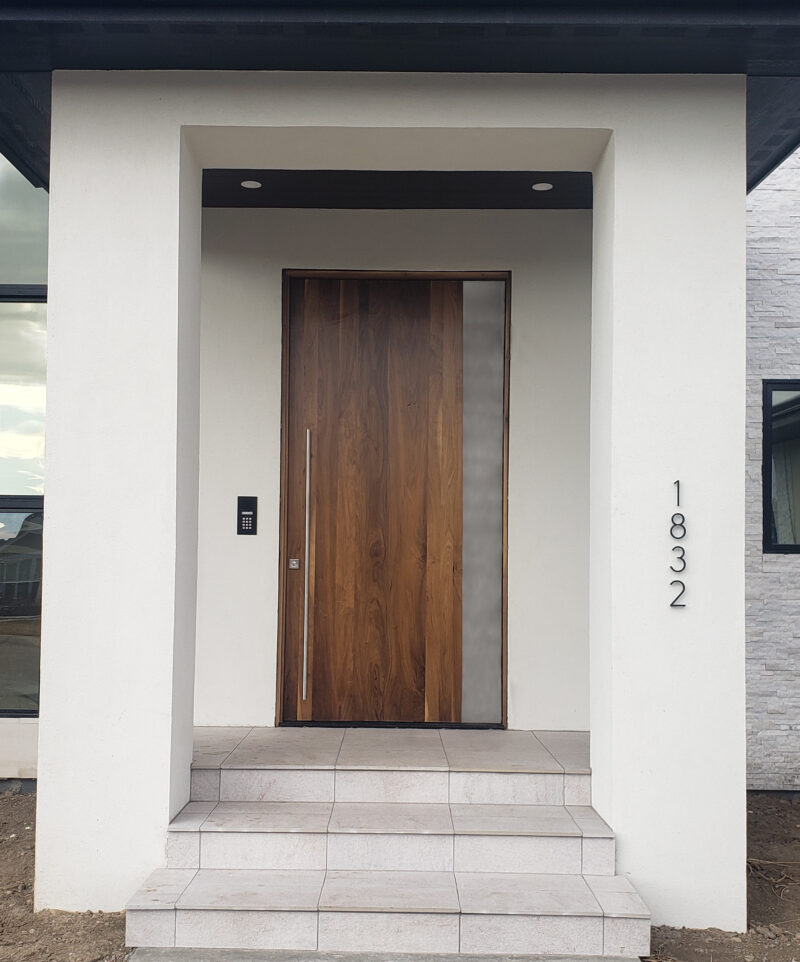 Milano Pivot Door - Image 3
