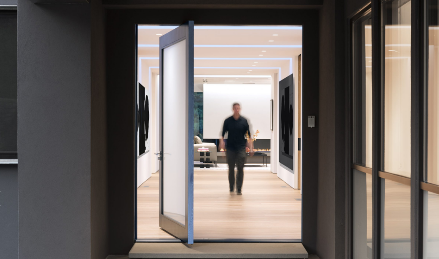 Park Pivot Door