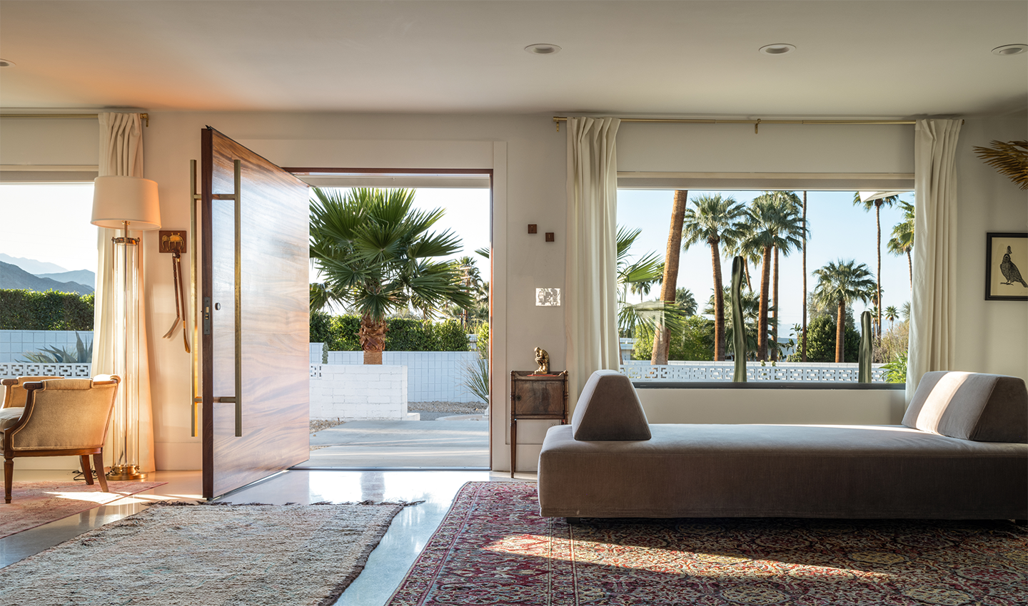 Park Pivot Door