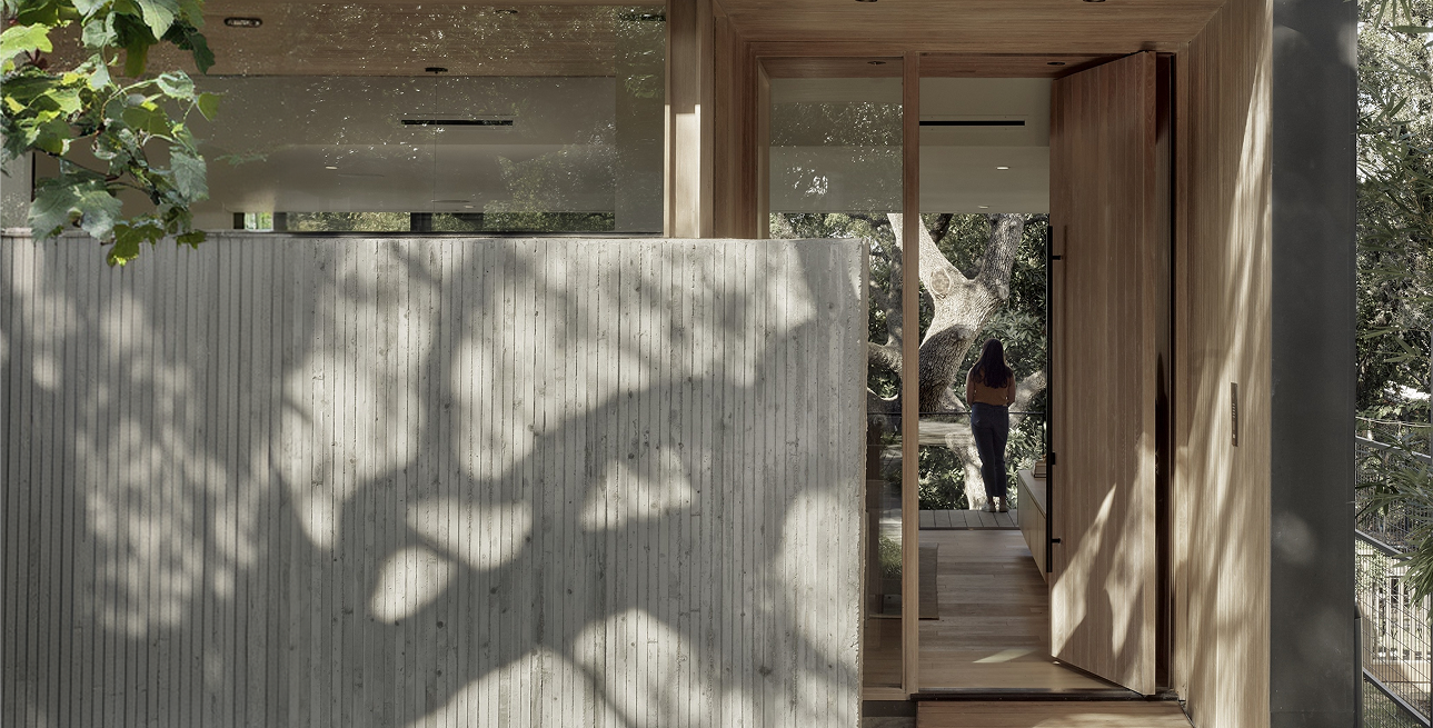 Park Pivot Door